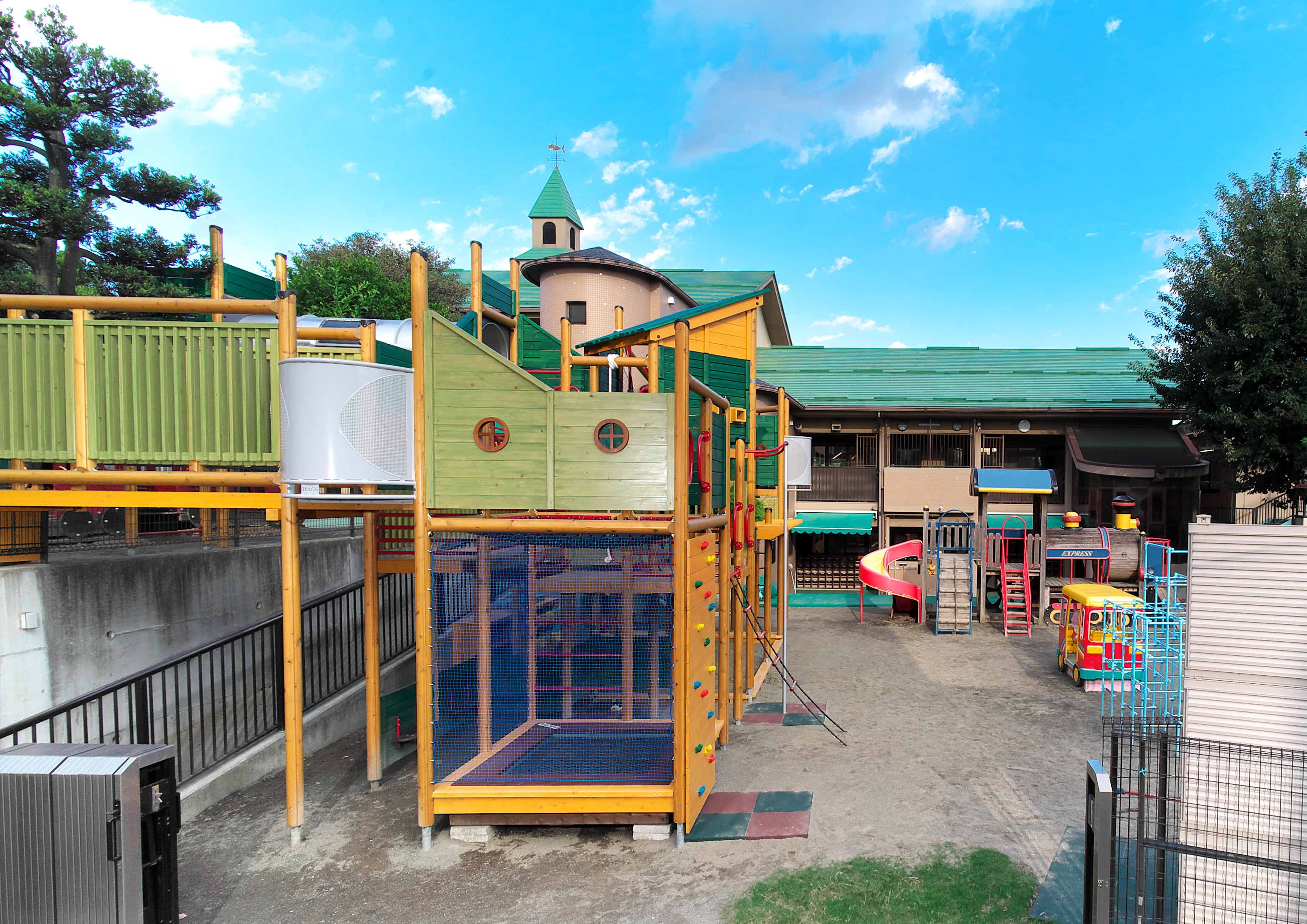 三鷹市の幼稚園で、子どもに寄り添った丁寧な保育を